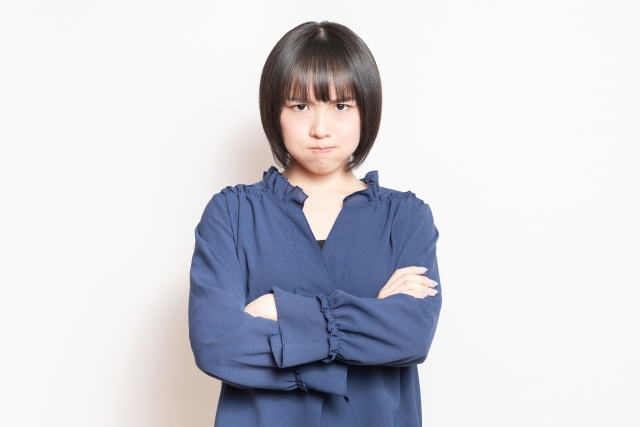不満がある女性