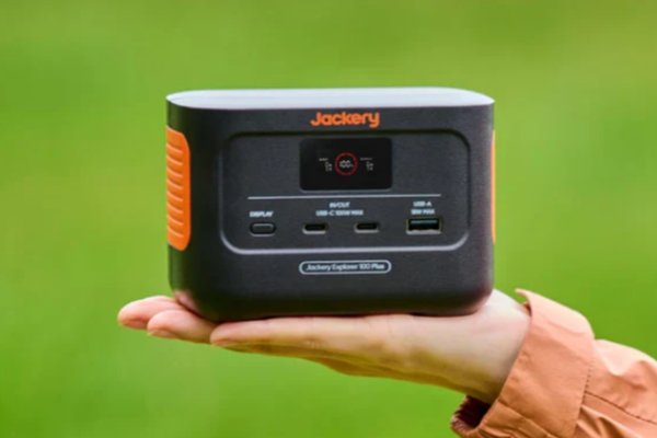 Jackery100plus